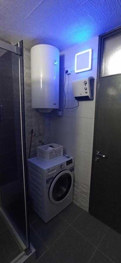 Lux Apartment 7, Parking Nis Exterior photo